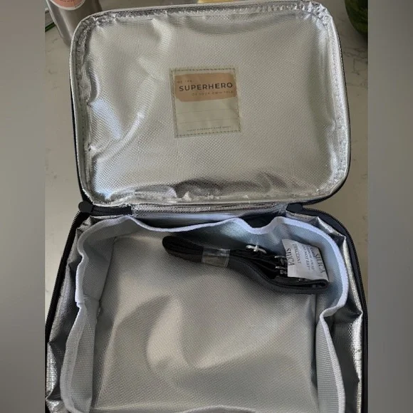 So Young Spaceman Lunch Box - Picture 2 of 3